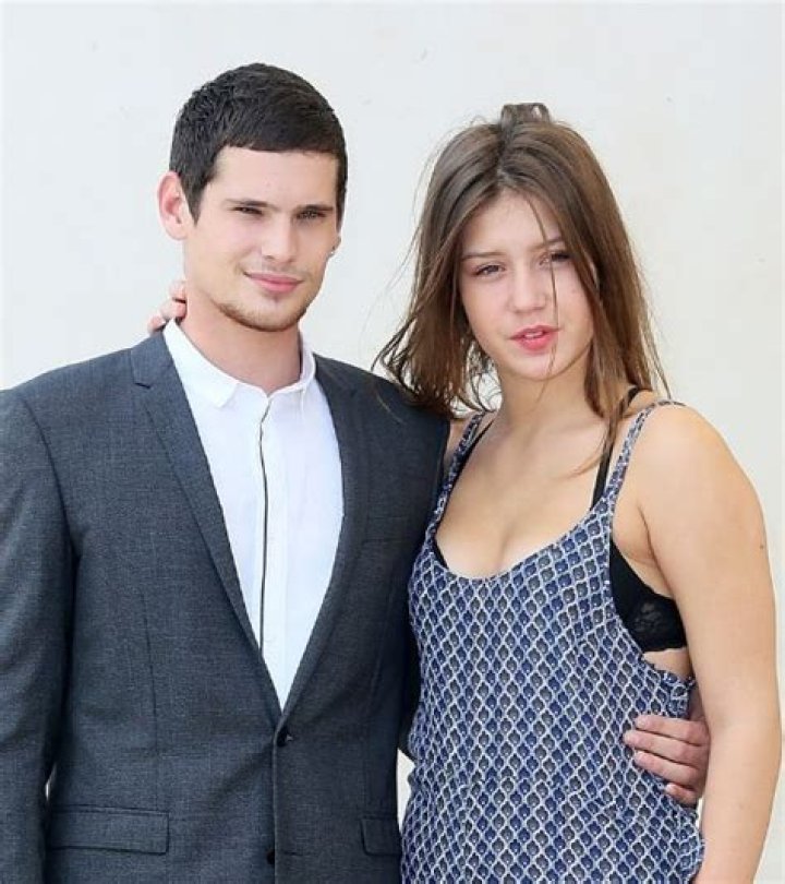 Adele Exarchopoulos' Partner: Discoveries And Insights