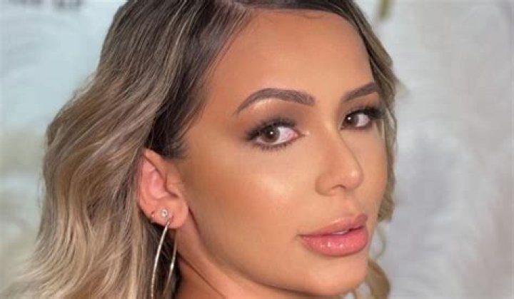 Alejandra Gomez's Age And Career Evolution