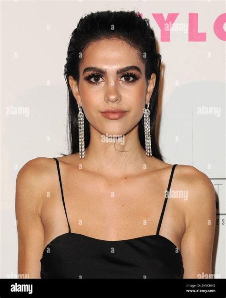 Amelia Hamlin: Unveiling The Multifaceted Icon