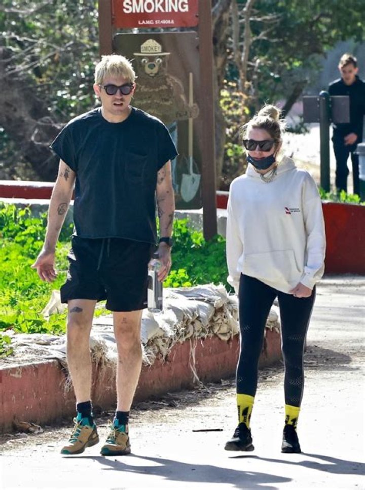 Unveiling The "Ashley Benson G-Eazy 2022" Connection: Secrets Revealed