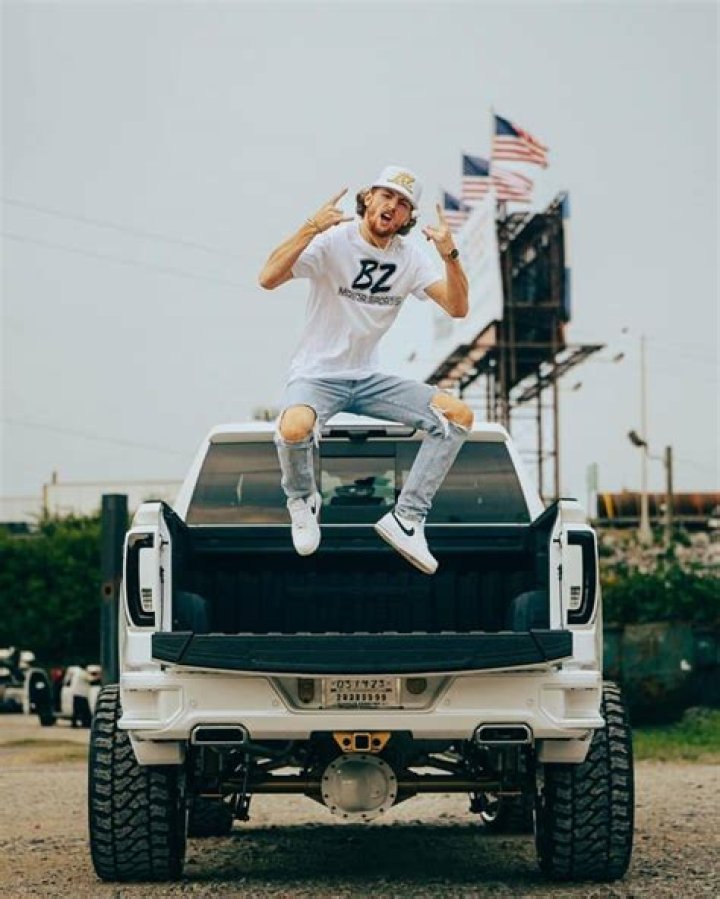 Unveiling Bailey Zimmerman's Net Worth: A Journey Of Success