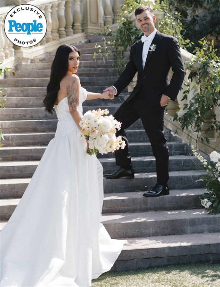 Unveiling The Mathematical Genius Of Ben Hausdorff: Discoveries & Insights