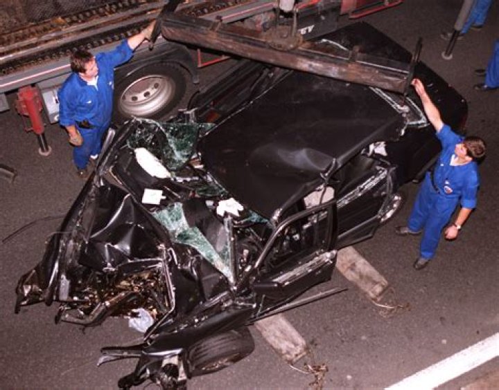 Bodyguard Trevor Rees details missing four minutes before Princess Diana crash in Paris ·