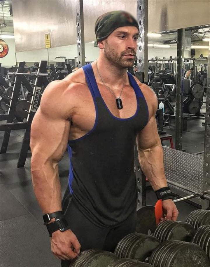 Discovering Bradley Martyn’s Height: A Closer Look At The Fitness Influencer