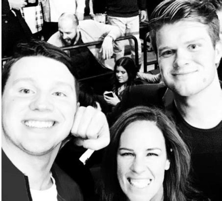 Brett Nardini Married Life With CEO Of Barstool Sports, Erika Nardini; Two Grownup Son ·