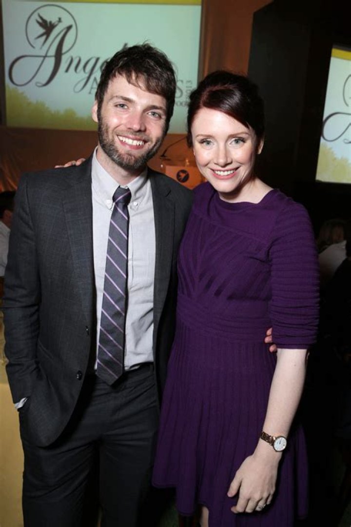 Exploring The Depths Of Bryce Dallas Howard's Relationship