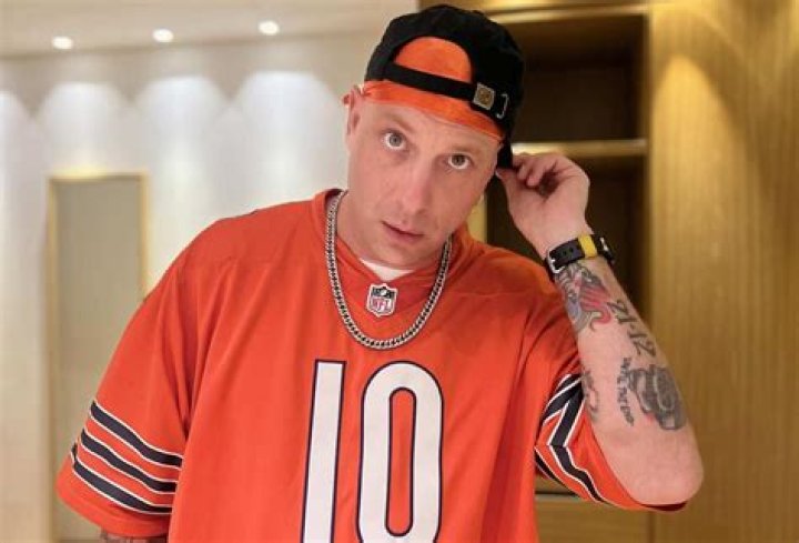 Clementino: Italian Rap Maestro 