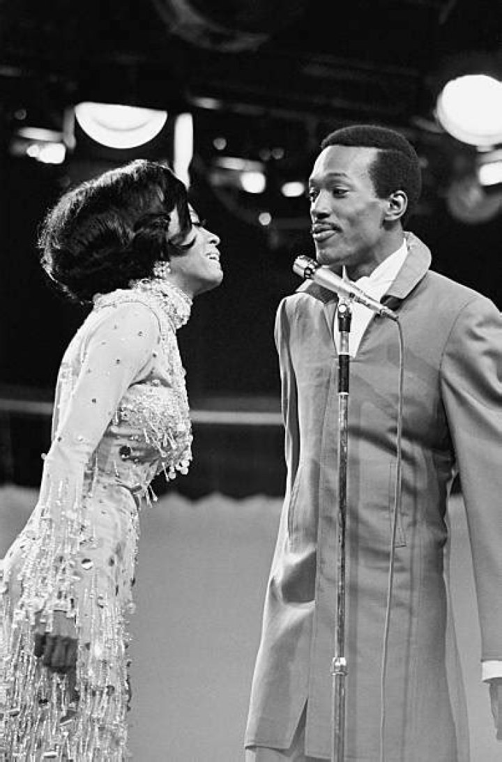 Did Diana Ross date Eddie Kendricks? ·
