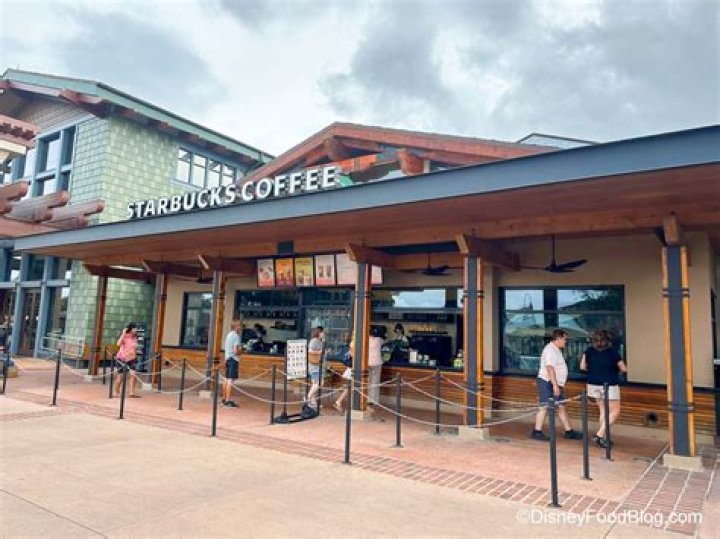 Does Tommy Lee have a Starbucks in his house?