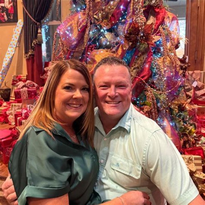 Meet Award-Winning Journalist Donnie Bartlett