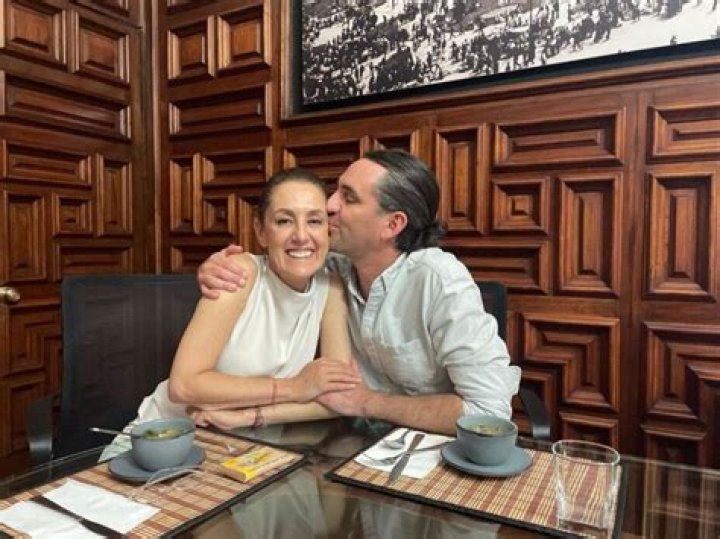 Unveiling The Family Behind The Political Star: Claudia Sheinbaum