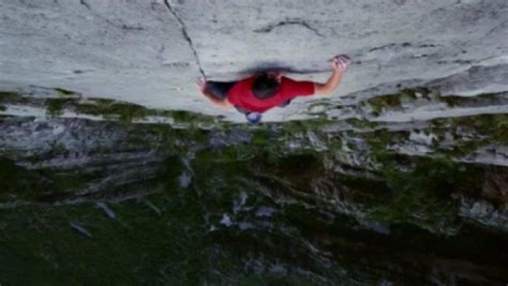 Free solo climber Brad Gobright fell 305 metres to his death