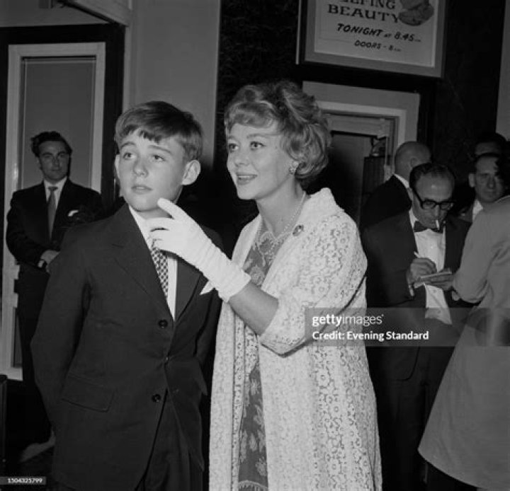 Gareth Forwood: How did Glynis Johns' son die?