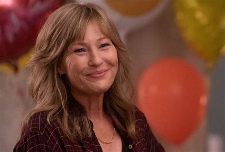 Generation Q Actress Love Life correo ·