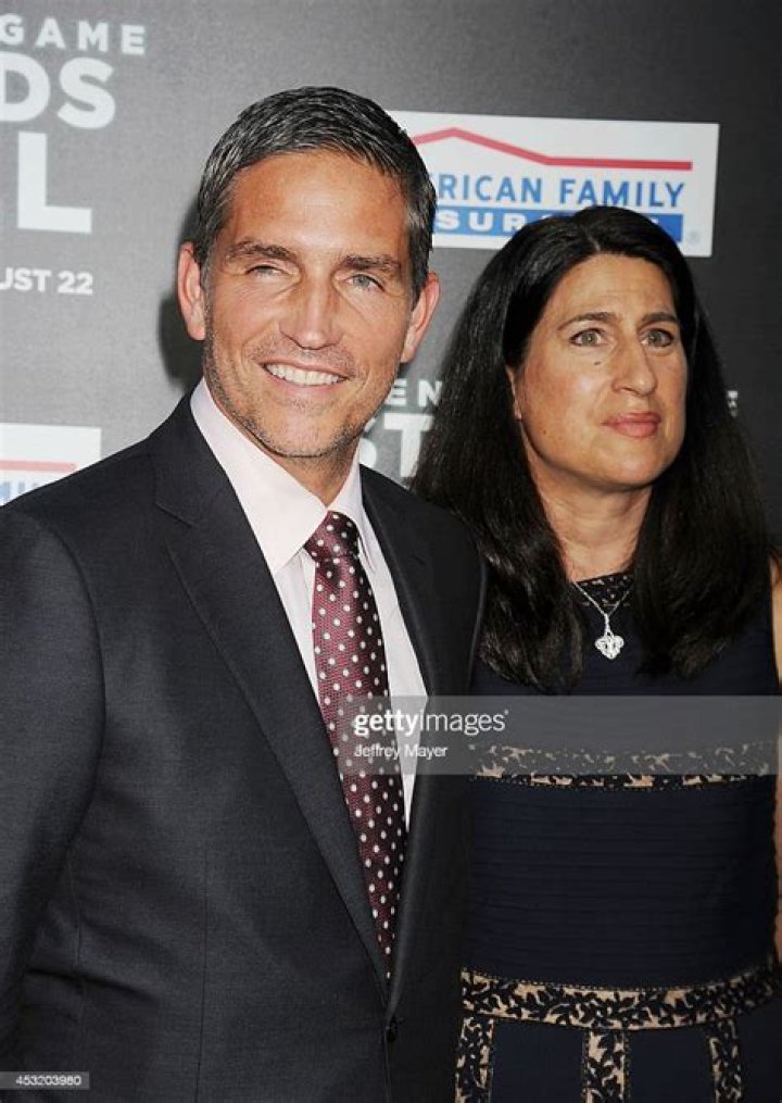 Hollywood star couple, Kerri Browitt and her husband, Jim Caviezel's Married Life ·