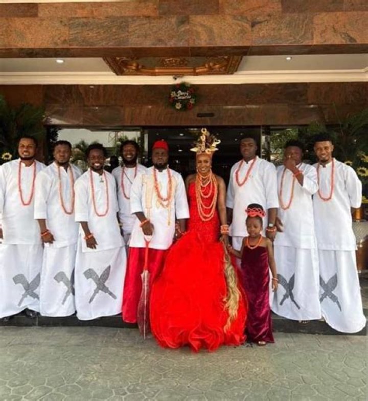 Uncover The Age Of Sirbalo's Wife