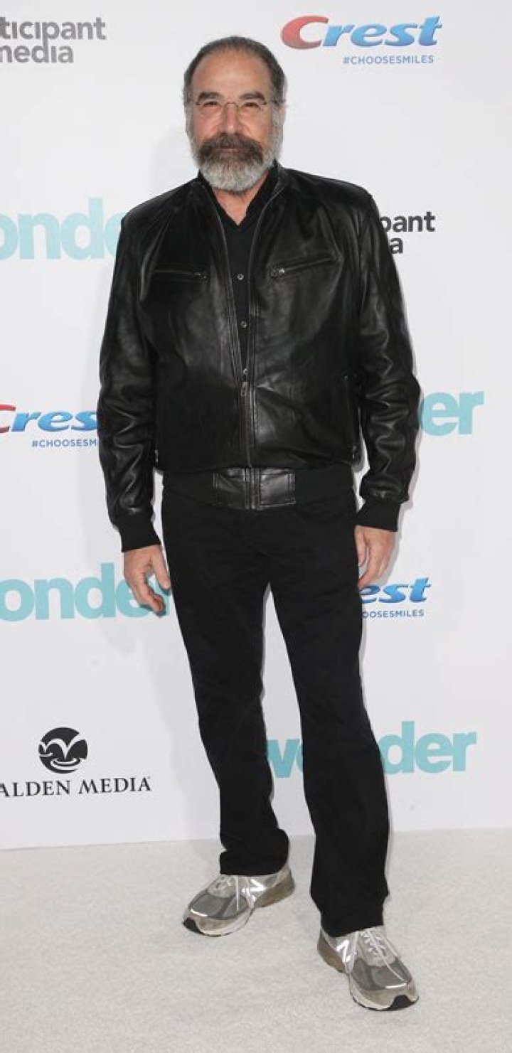 Unveil Mandy Patinkin's Height: Unraveling The Enigma