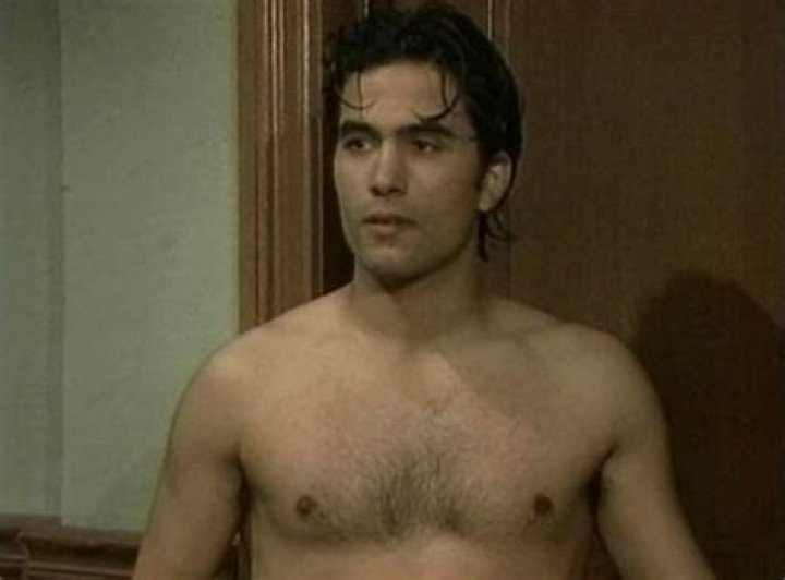 Ignacio Serricchio Shirtless Pictures - All Movies He Has Gone Without Shirts ·