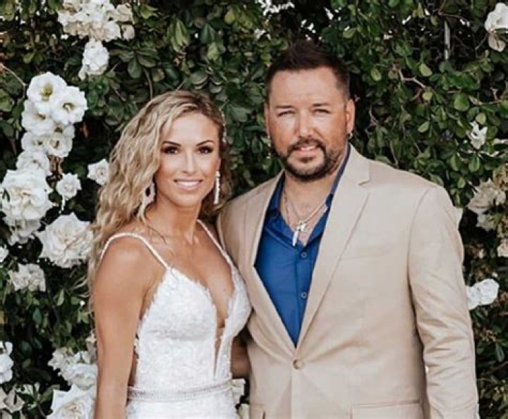 Unveiling The Truth Behind Jason Aldean's Sister