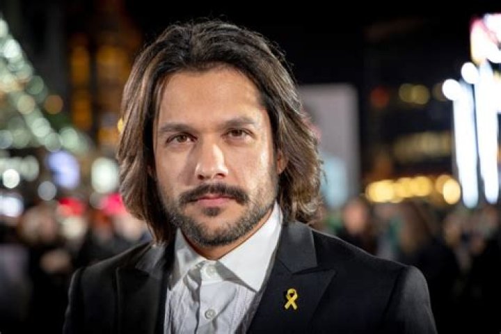 Exploring Shahar Isaac's Religious Identity