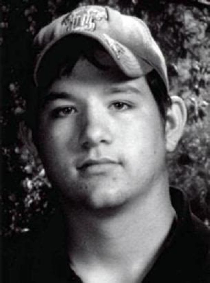 Jacob Lowery Obituary: Remembering A Beloved Family Member