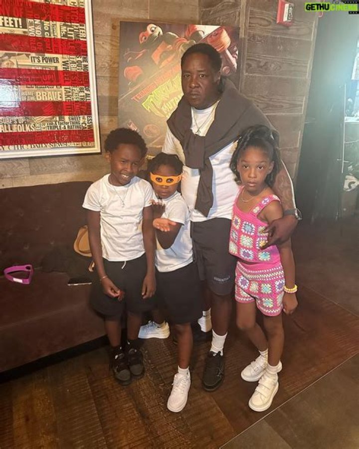 Jadakiss Height, Weight, Age, Girlfriend, Children, Family, Facts, Biography ·