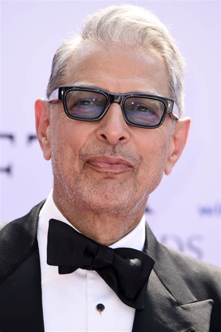 Unveiling The Charisma Of Jeff Goldblum