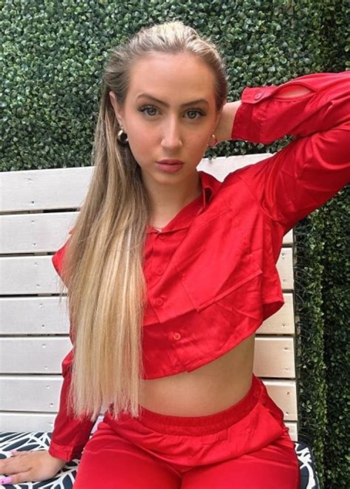 Jordynne Hahn Height, Weight, Age, Boyfriend, Family ·