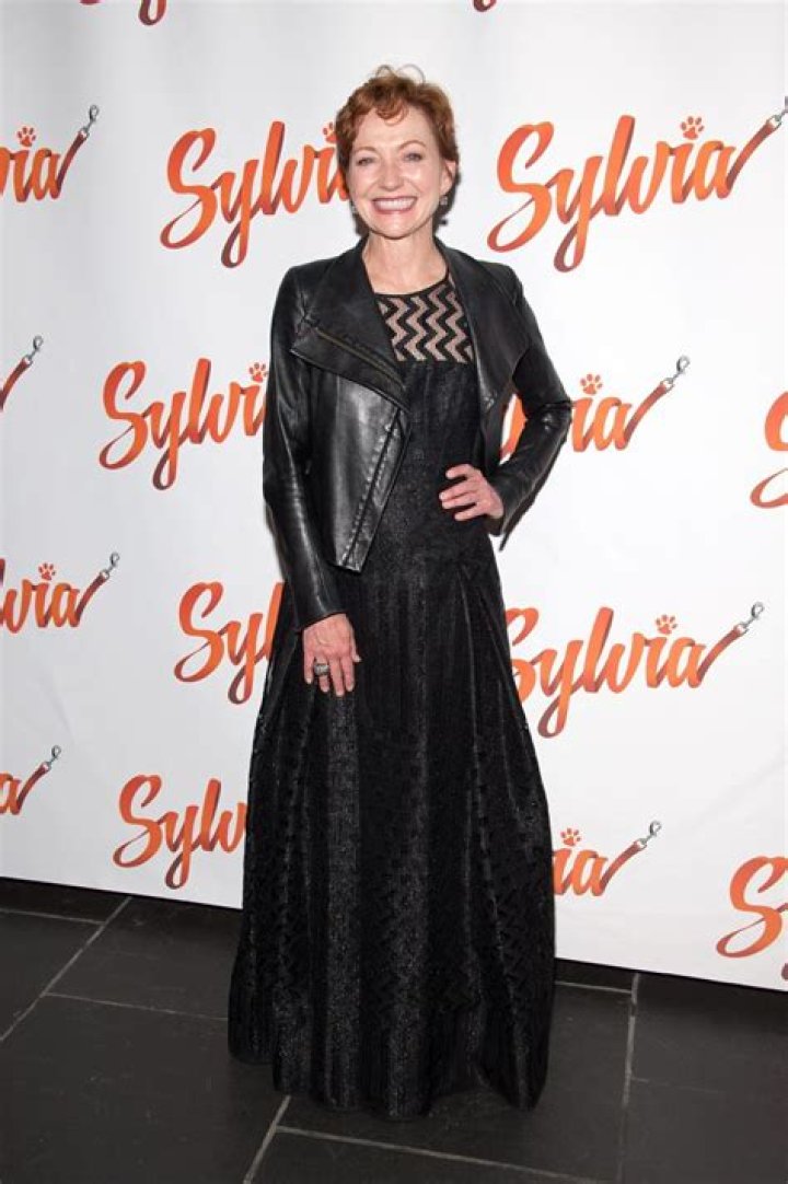 Uncovering The Secrets Behind Her Financial Success