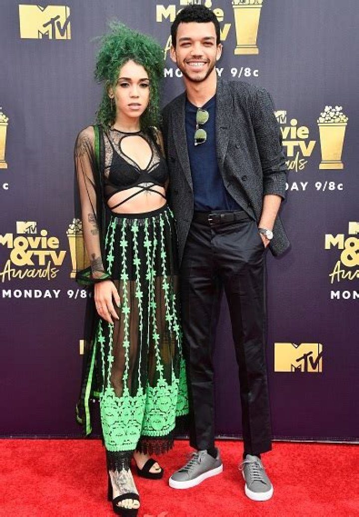 Age, Height, Wife, Kids, Net worth ·