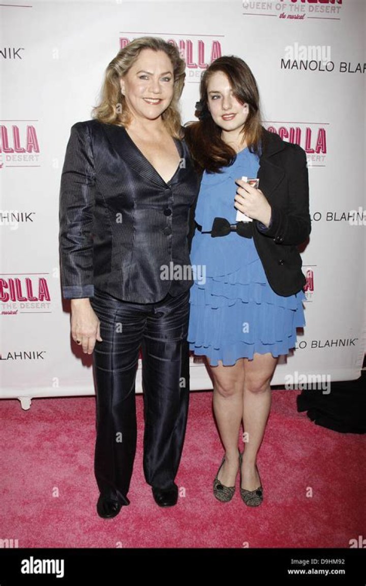 Meet The Dynamic Duo: Kathleen Turner And Rachel Ann Weiss