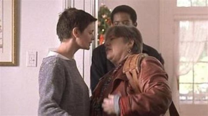 Unveiling The Life And Impact Of Kathy Bates: A Lesbian Icon