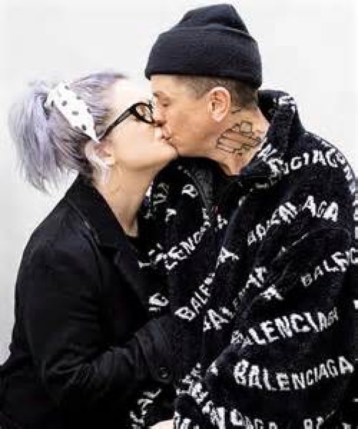 Find Out: Who Is Kelly Osbourne's Spouse?