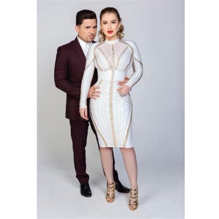 Kenia Ontiveros: The Rising Star Of Social Media