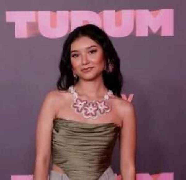 Kiawentiio Height: Discovering The Stature Of A Rising Star