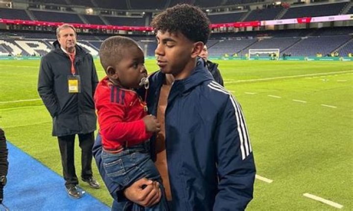 Unraveling The Mystique Of The Lemine Yamal Family