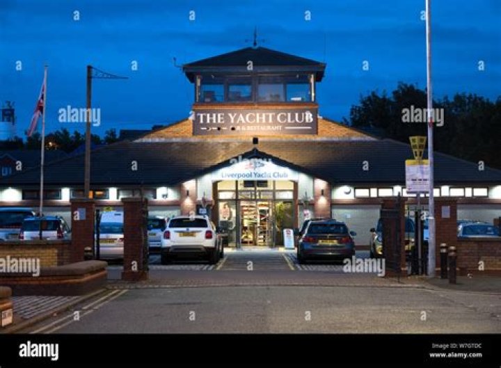Discover Liverpool's Waterfront Haven: Liverpool Marina