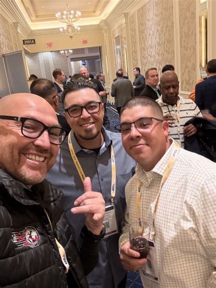 Louis Calderon: A Leading Real Estate Expert