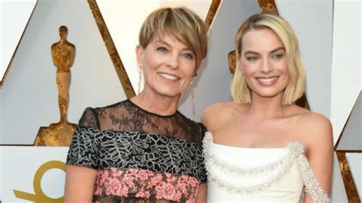 Uncover The Inspiring Story Of Margot Robbie's Mom: Love, Support, And Advocacy