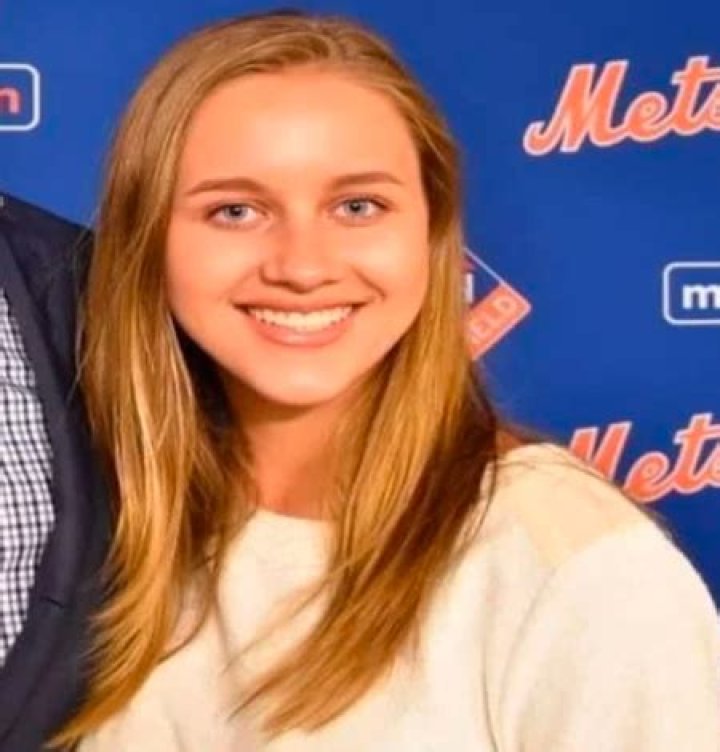 Meet Ruby Wilkos- Celebrity Duaghter of an American TV Presenter & Executive Producer Rachelle Lynn