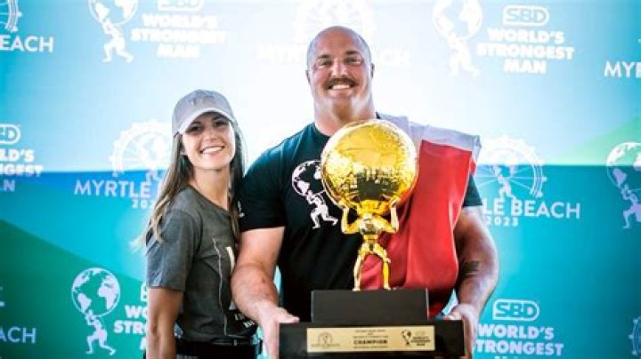 Mitchell Hooper Wife: Is Mitchell Hooper Married?