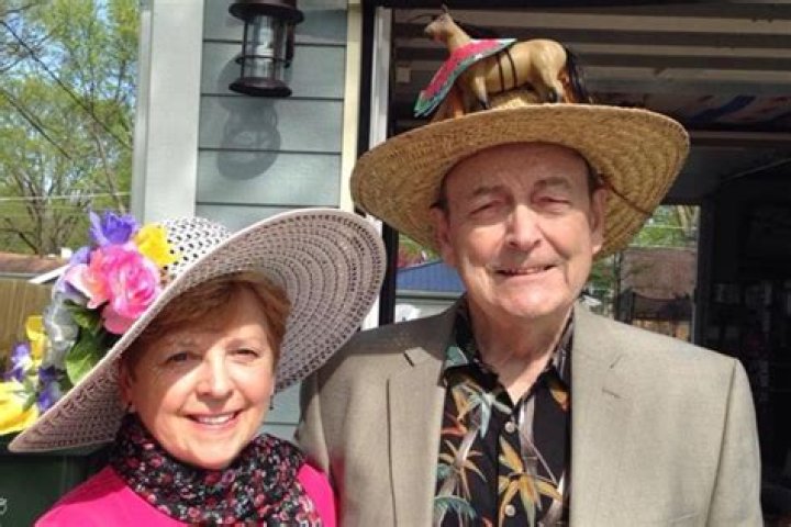 Meet Ric and Cathy Roberts ·