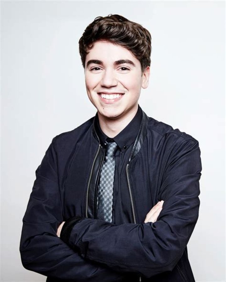 Unveiling Noah Galvin's Transgender Journey: Discoveries And Insights