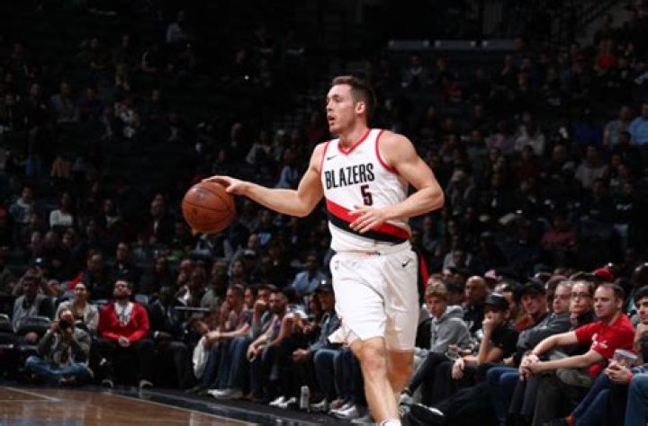 Pat Connaughton's Blazers: A Deep Dive Into Style And Performance