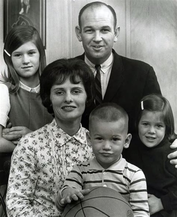 Making Strides: The Inspirational Story Of Patti Driesell