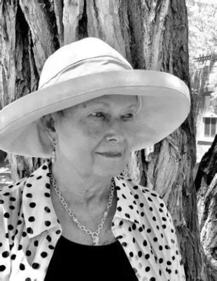 Obituary: Phyllis Todd, Beloved Mother And Friend