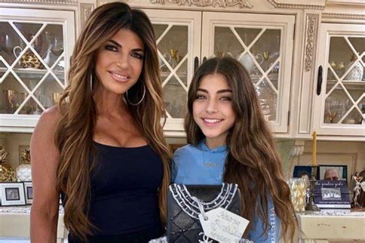 Real Housewives star Teresa's daughter Milania Giudice Bio, Family, Body, Height, Net worth, Parents ·