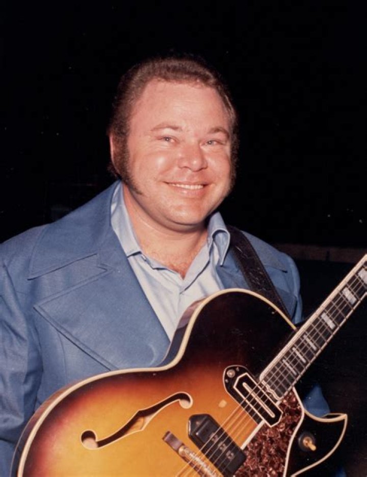 Exploring The Legendary Life And Career Of Roy Clark