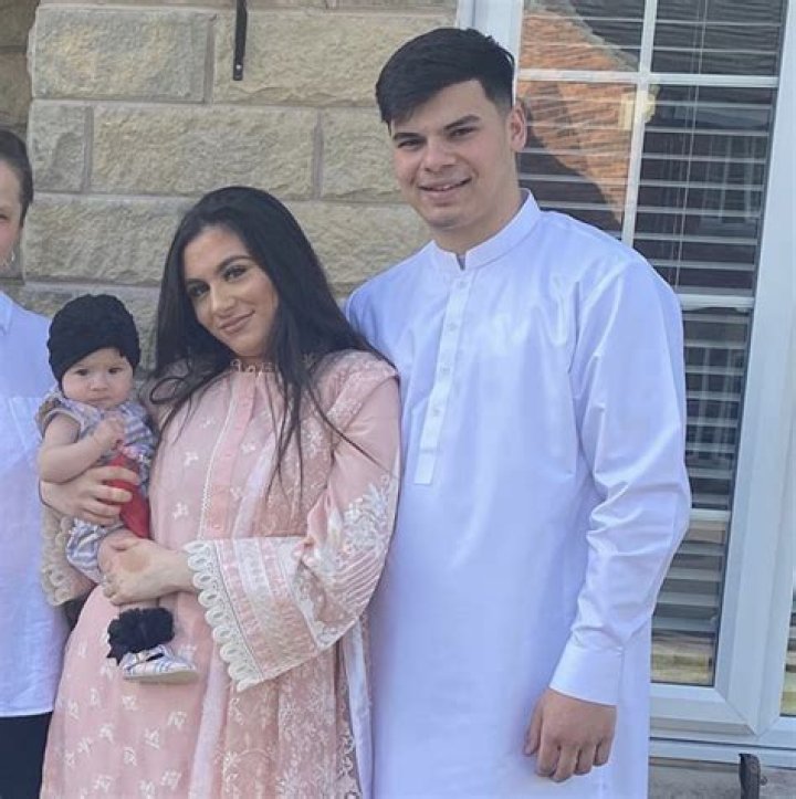 Unveiling The Life And Journey Of Safaa Malik