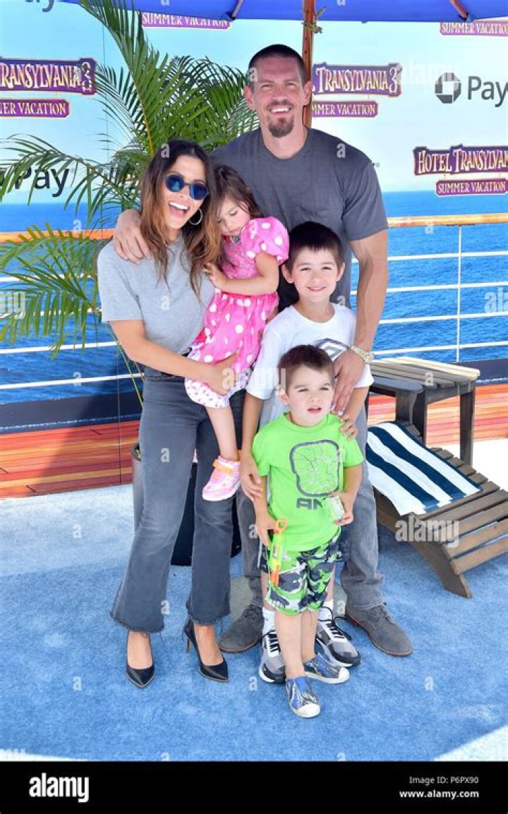 Exploring The Intriguing Dynamics Of Sarah Shahi's Family